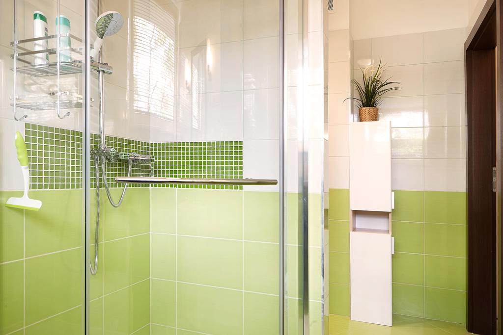 Lovely Funky Flat Near Royal Park Varşovia Exterior foto